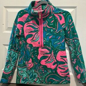 Lilly Pulitzer Pullover size XXS